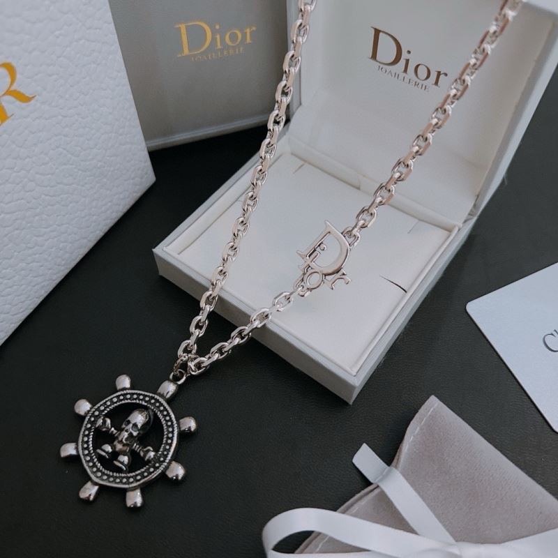 chr1st1an D10r necklaces